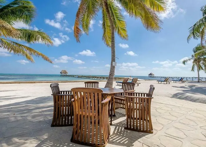Sunset Beach Aparthotel San Pedro (Ambergris Caye)